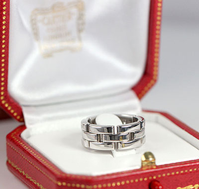 Cartier Maillon Panthére Diamond 18 Karat White Gold Ring Size 7